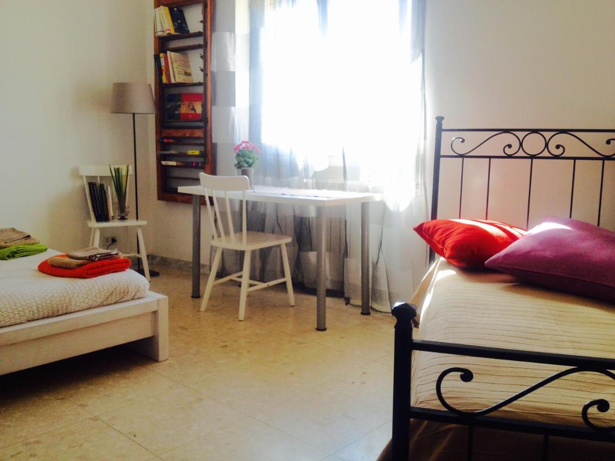 Romagraziosa Rent Lägenhet Rum bild