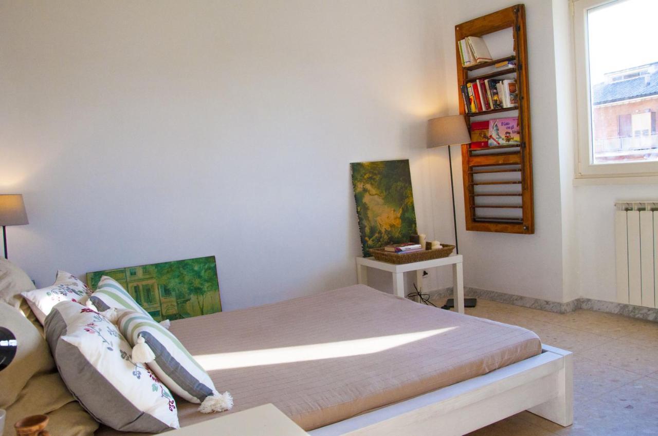 Romagraziosa Rent Lägenhet Rum bild